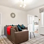Nyaraló 3 Bed - Near District