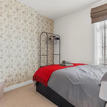 Haven - 3 Bed * Workington