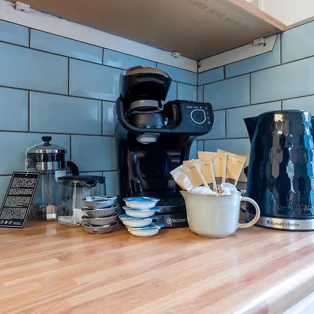 Haven - 3 Bed Вёкингтон