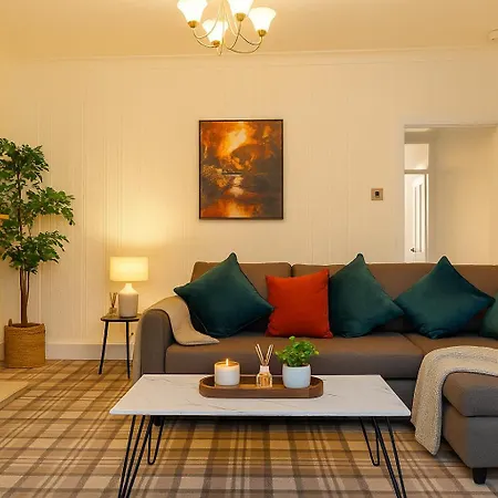 3 Bed - Near District Prázdninový dům